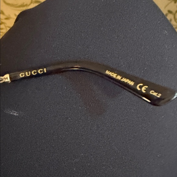 Gucci Tortoise Shell Sunglasses 61 mm - Picture 6 of 7